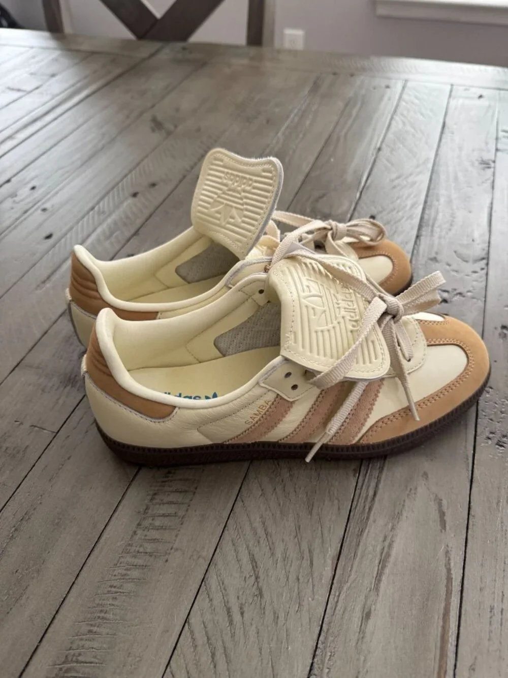 NWT adidas Women's Samba LT Long Tongue Shoes Sneakers 6 JH5706